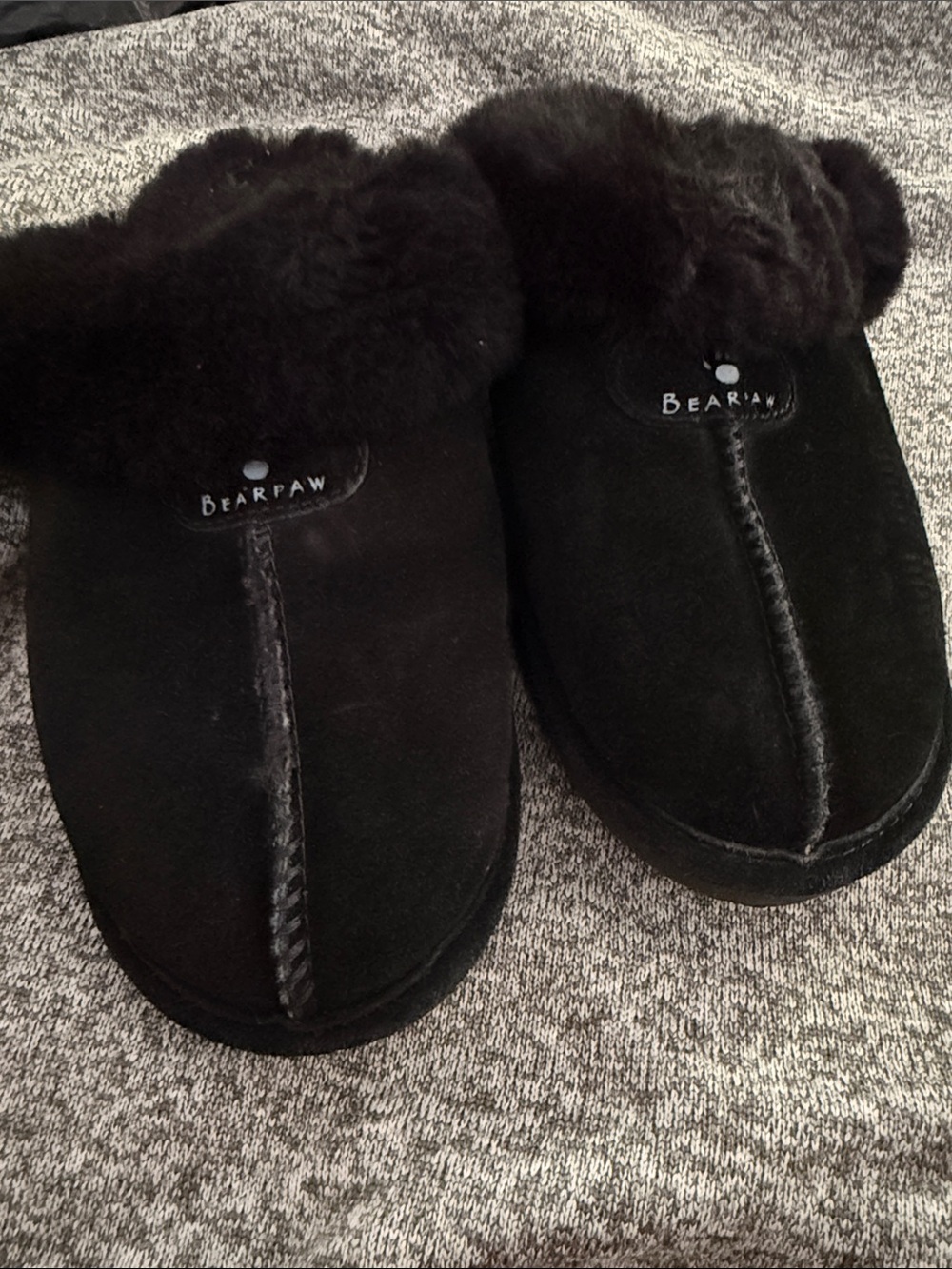 Lightly worn black bearpaw house shoes size 9